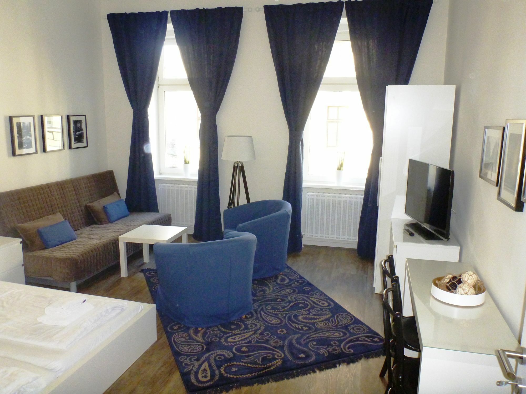 Flatprovider Comfort Eduard Apartment - Contactless Check In فيينا المظهر الخارجي الصورة